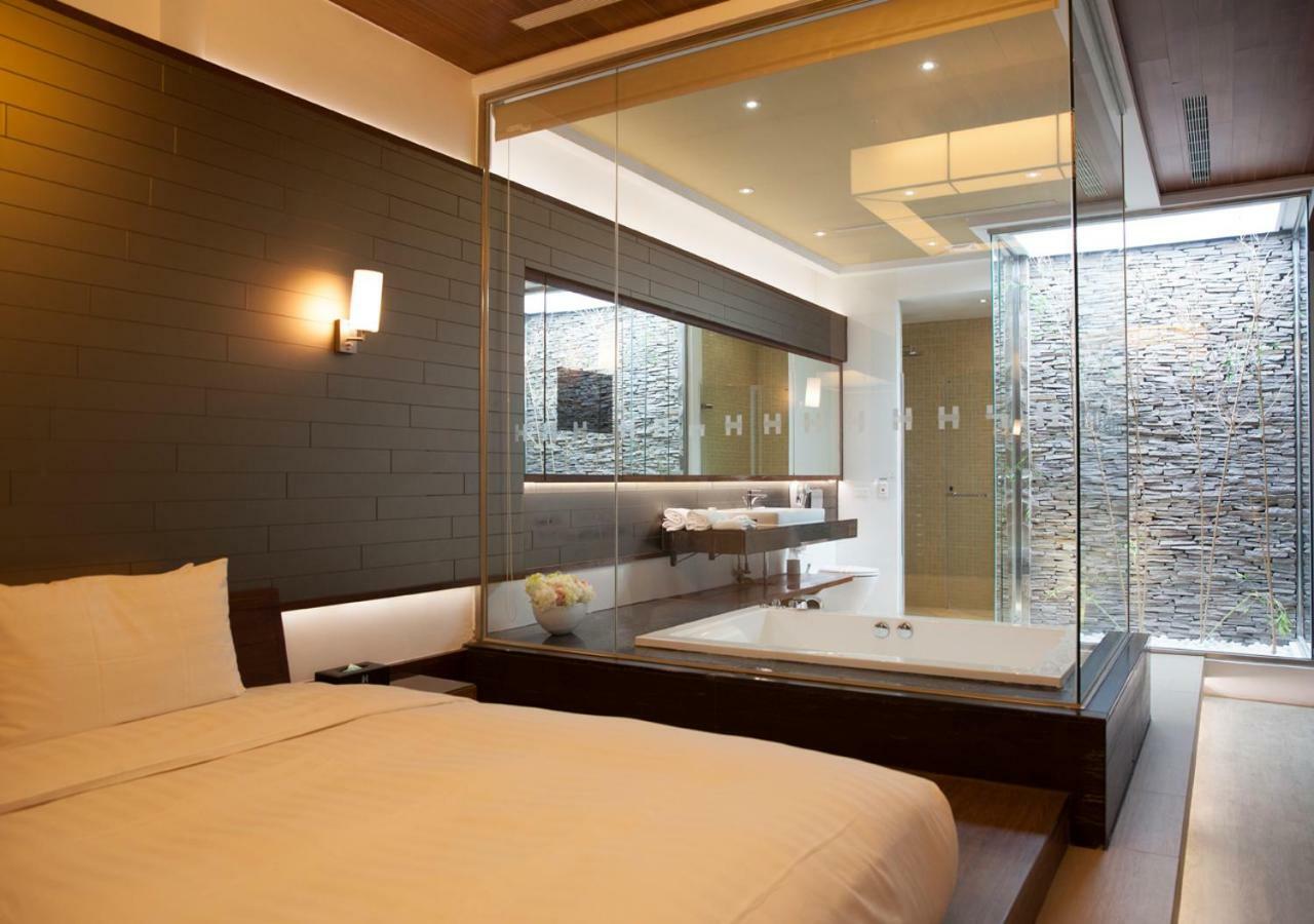 H Villa Inn Tainan Exterior foto
